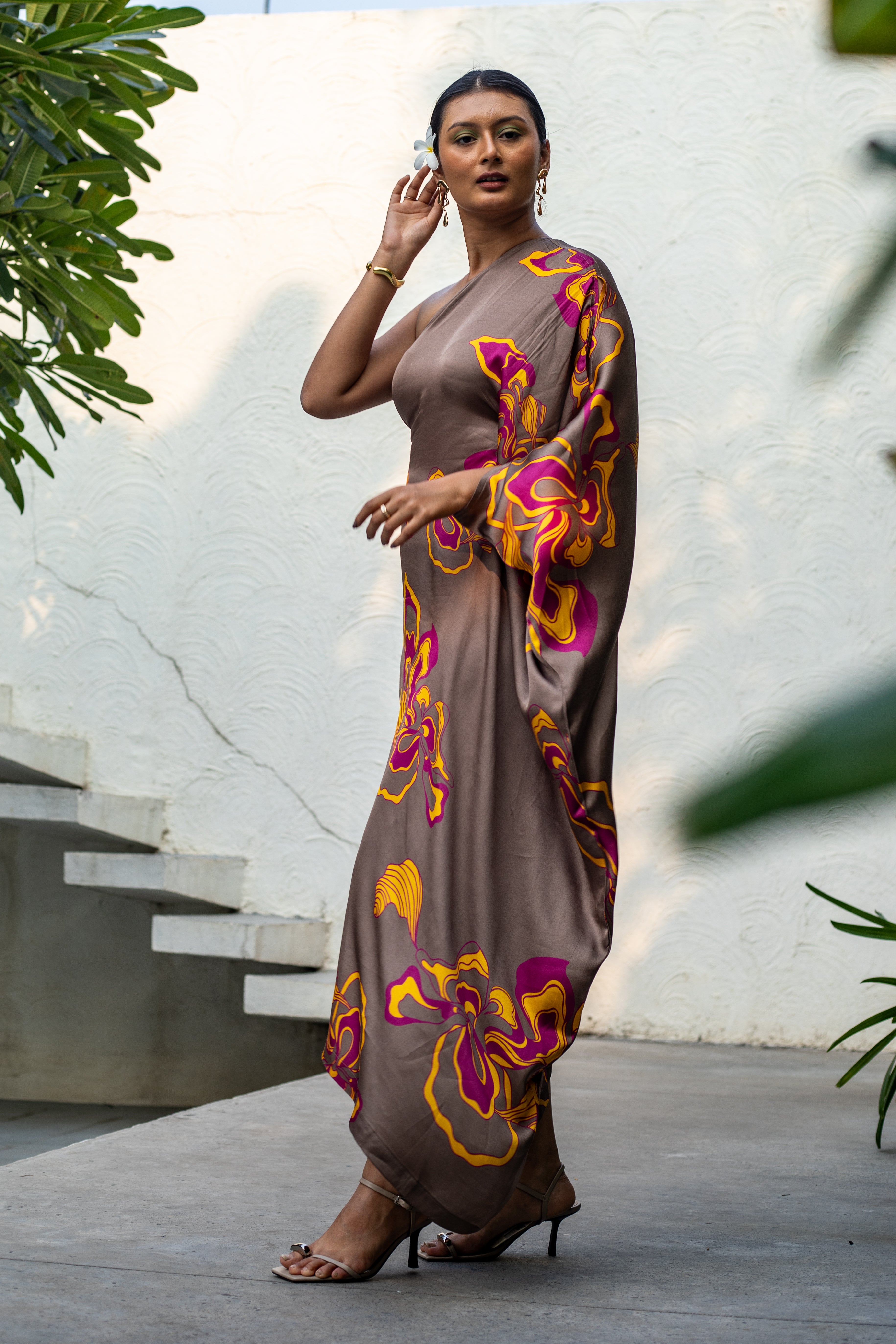 Ash brown Enchanted Fungi Drape